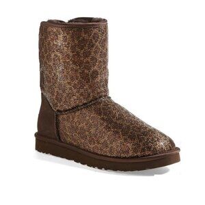 UGG Classic Short Glitter Leopard Print Boots